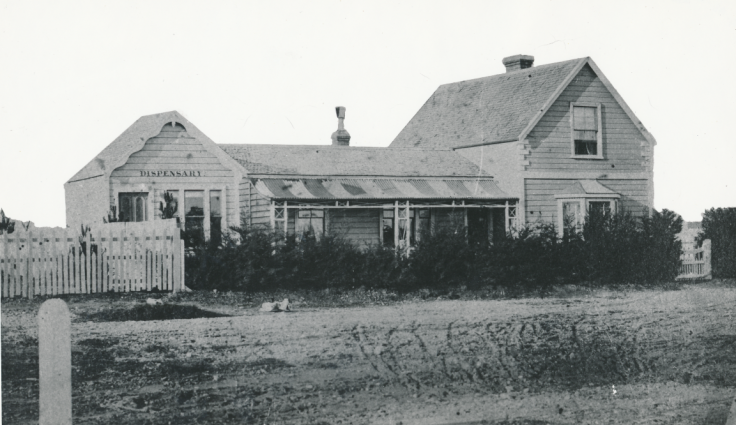 4. Dr Tweed (1886 – 1896) used John Cambridge’s house in Burnett Street as a hospital.png